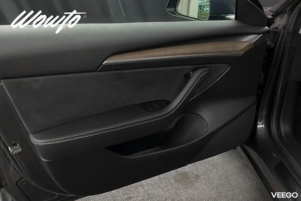 Tesla Model 3 Performance 513HK /FSD /Moms /4.95% 377kW