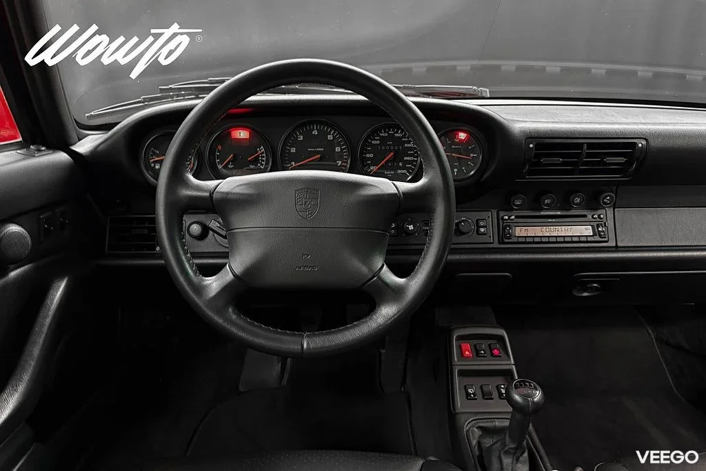 Porsche 911 993 Carrera Manuell 285HK / Nyservad / Se Skick / 4.95% 210kW