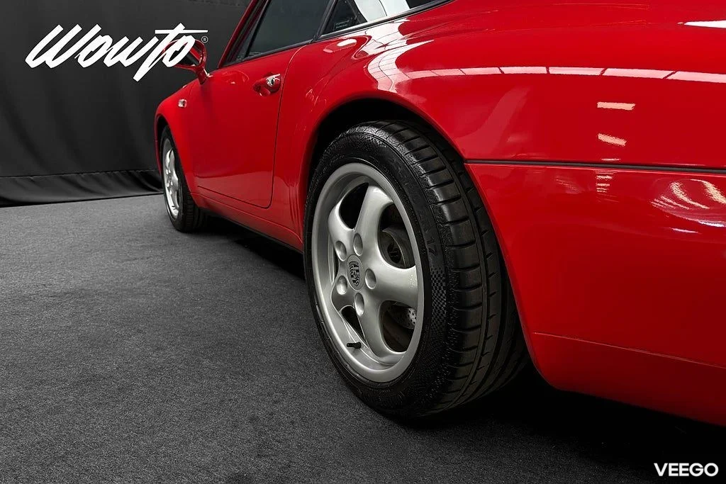 Porsche 911 993 Carrera Manuell 285HK / Nyservad / Se Skick / 4.95% 210kW