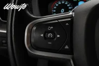 Volvo XC60 D4 190HK Momentum Adv /Drag /B-Kamera /4.95% 140kW thumbnail