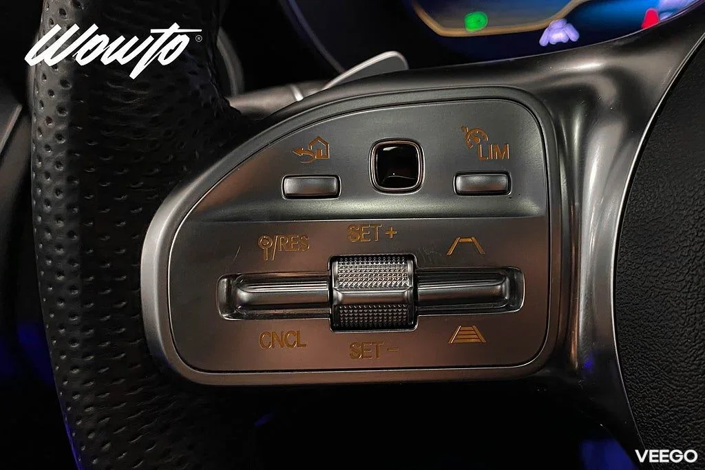 Mercedes-Benz GLC200 43 AMG 4M 390HK /Pano /Drag /Se Spec /4.95% 287kW