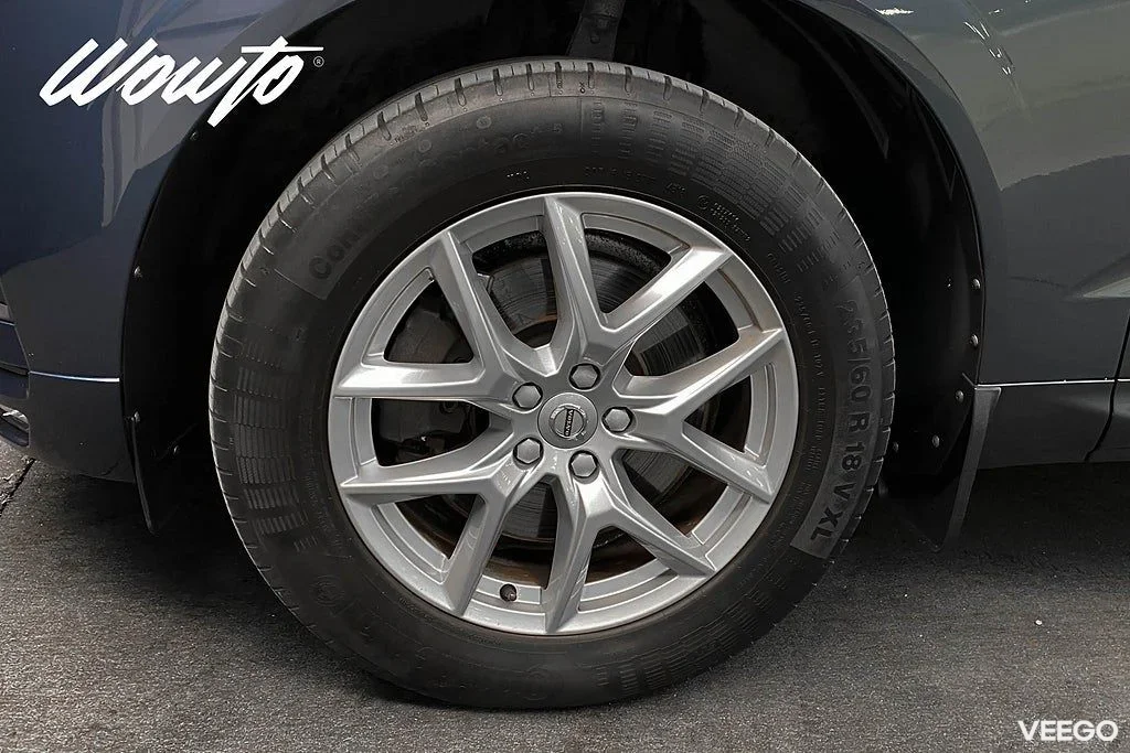 Volvo XC60 D4 190HK Momentum Adv /Drag /B-Kamera /4.95% 140kW