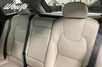 Volvo XC60 B4 AWD 197HK Inscription /HuD /Pano /360 /4.95% 145kW thumbnail