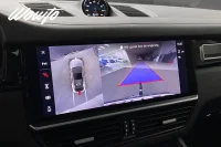 Porsche Cayenne GTS Coupé 460HK /Bose /18-Vägs /Se Spec /Moms /4.95% 338kW thumbnail