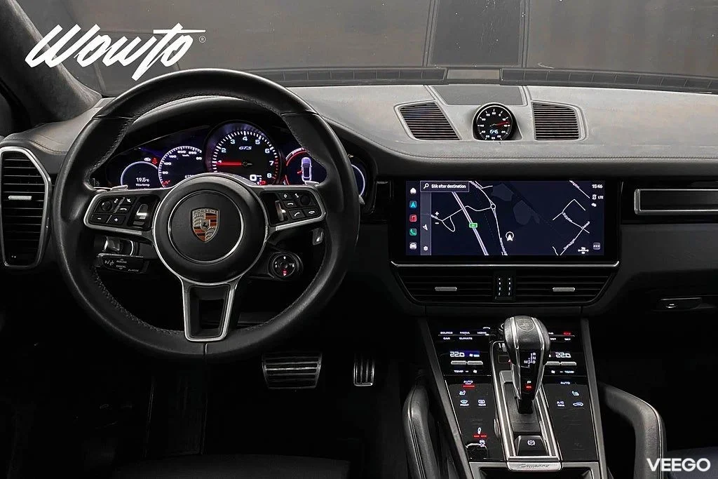 Porsche Cayenne GTS Coupé 460HK /Bose /18-Vägs /Se Spec /Moms /4.95% 338kW