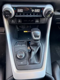 Toyota RAV4 131kW thumbnail