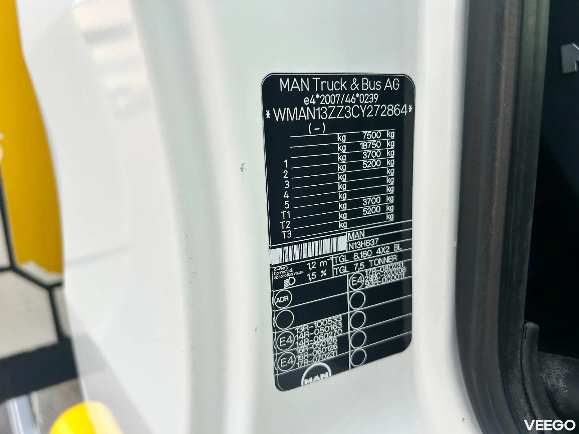 MAN TGL 4X2 EURO5 + VERSALIFT VT-155-FZ 132kW