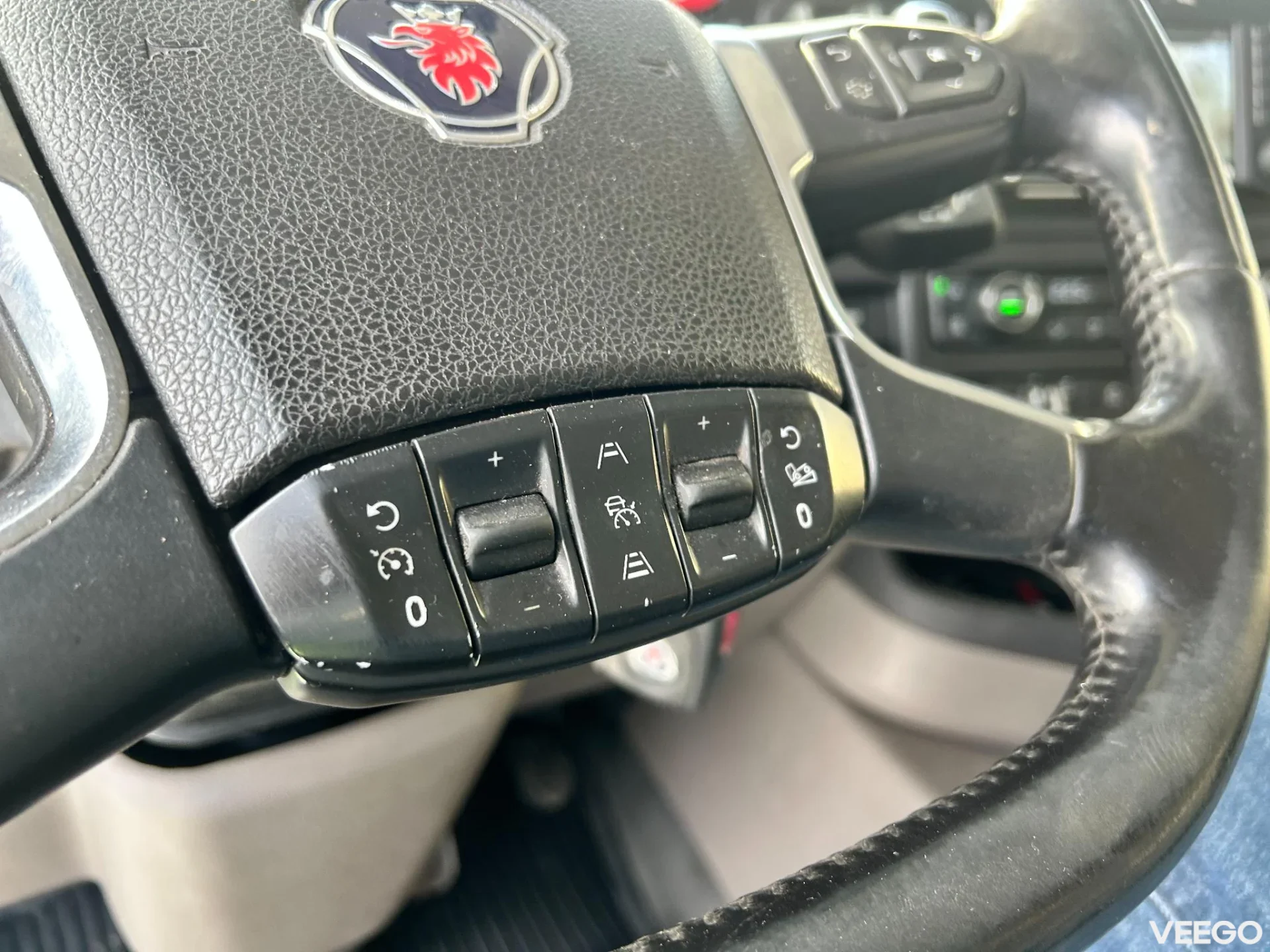 Scania G410 6X2*4 + RETARDER + SIDE OPENING 302kW