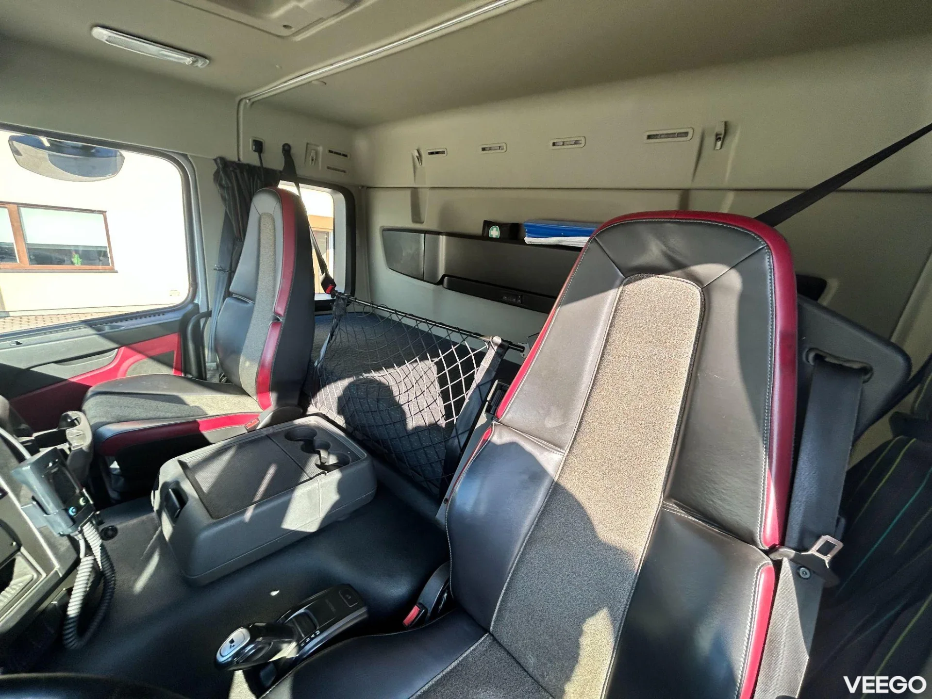 Volvo FMX 6X4 EURO6 + LIFTING AXLE 308kW