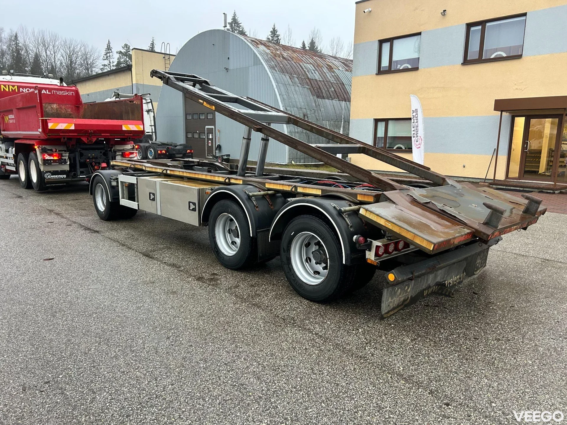 Nor Slep SL-28 TIPPING