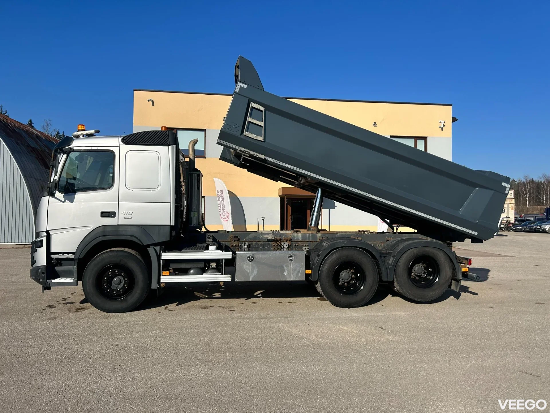 Volvo FMX 6X4 EURO6 + LIFTING AXLE 308kW