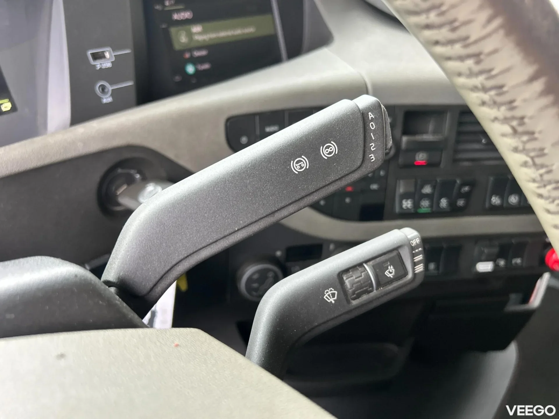 Volvo FH540 6X4 EURO6 + RETARDER + LIFTING AXLE 405kW