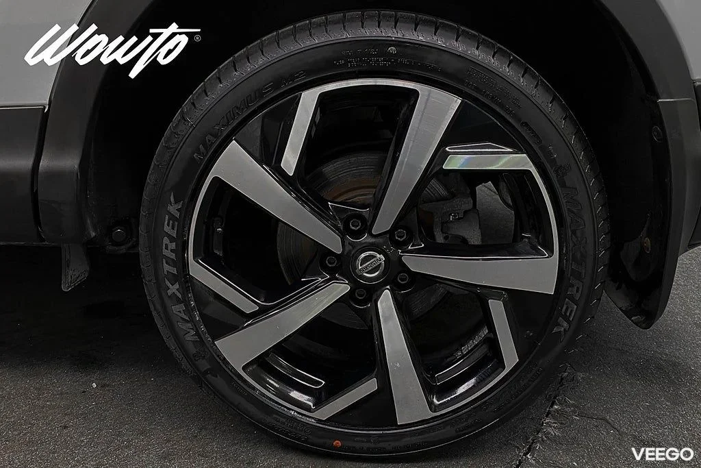 Nissan Qashqai 1.3 DIG-T DCT 160HK Tekna /Pano /360 /4.95% 118kW