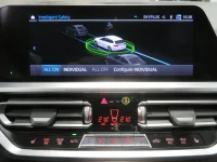 BMW 330 2.0 135kW thumbnail