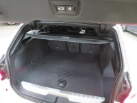 BMW 330 2.0 135kW thumbnail