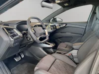 Audi Q4 e-tron 77kW thumbnail