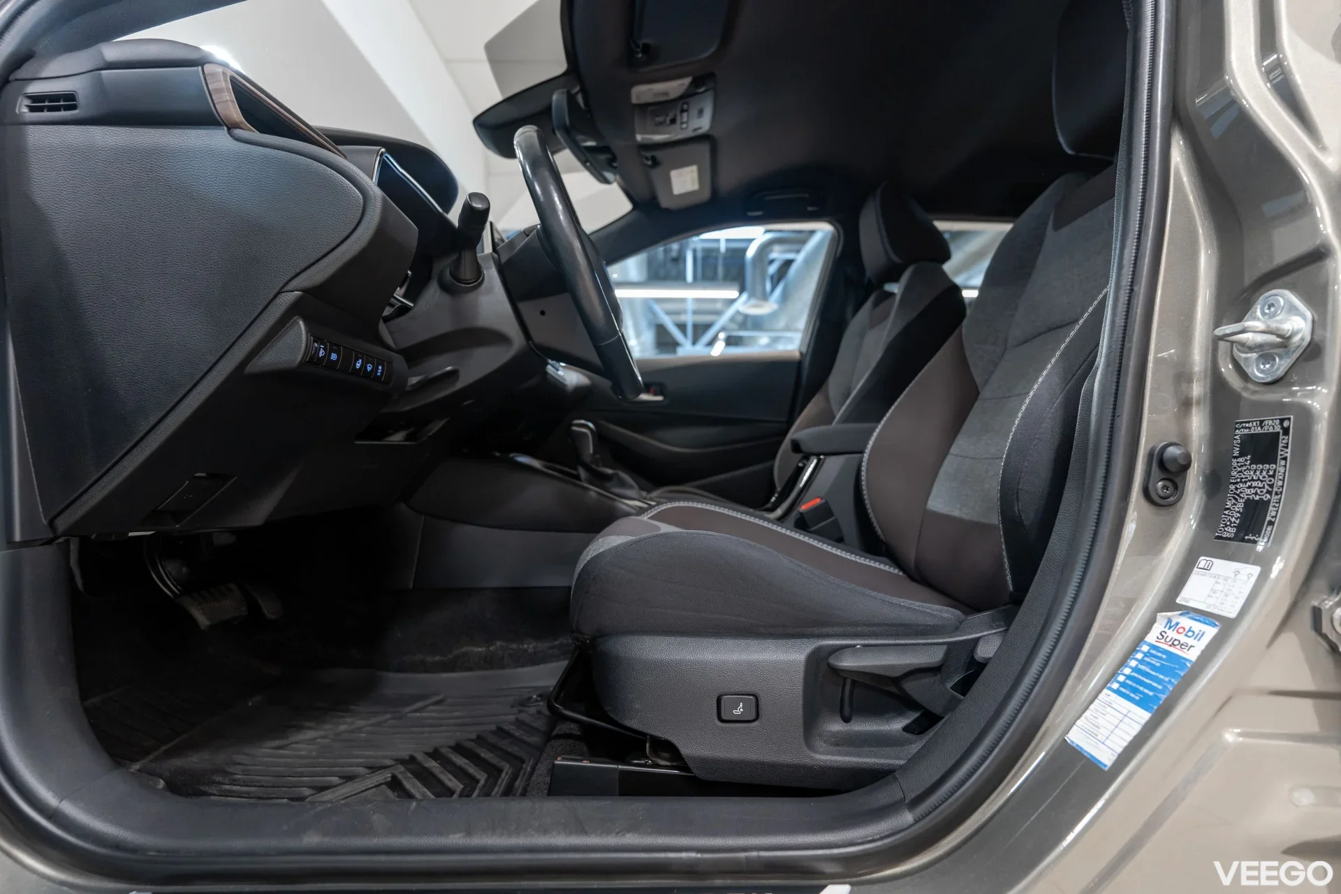 Toyota Corolla Hybrid TouringTrek 1.8 72kW