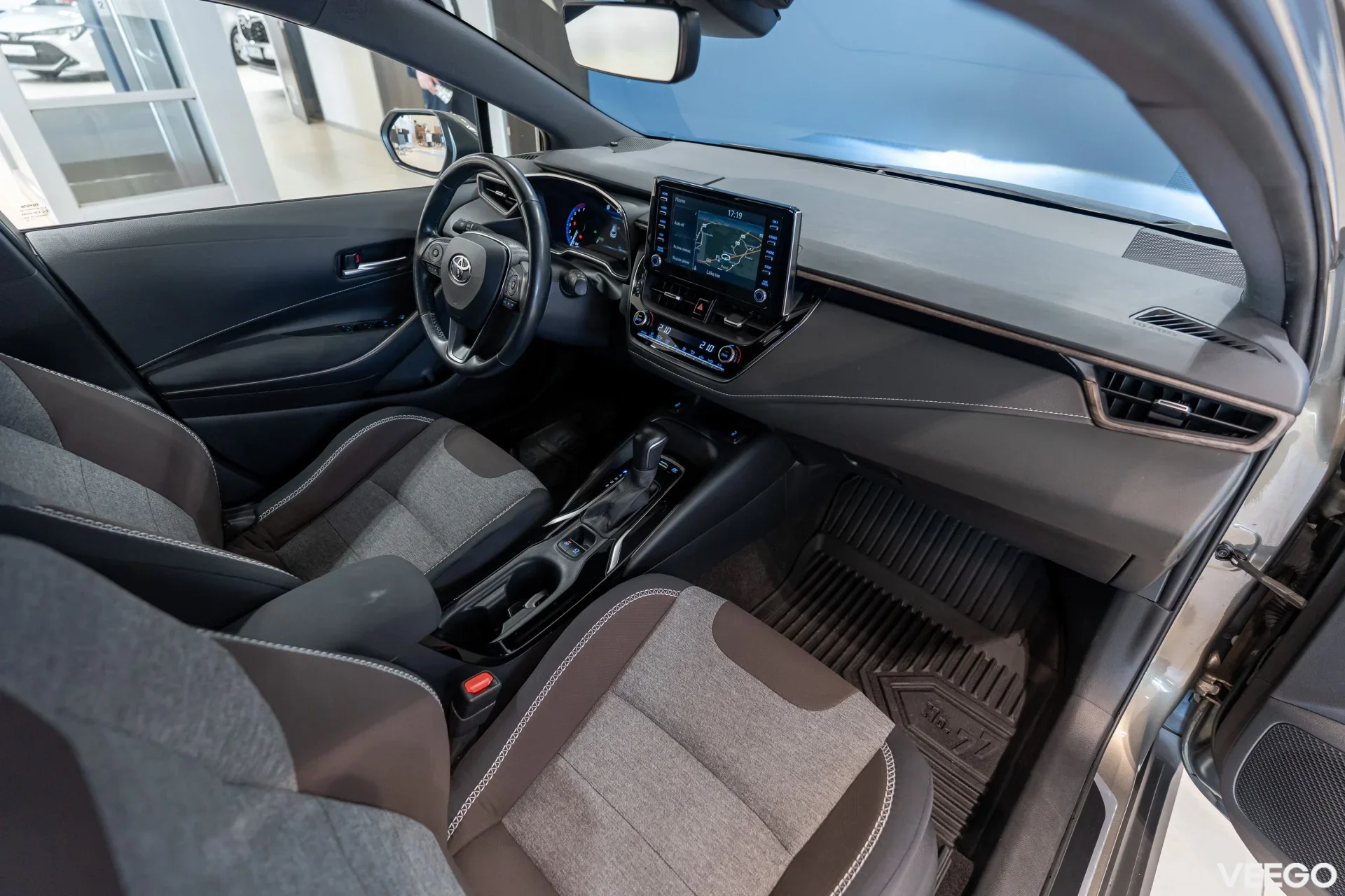 Toyota Corolla Hybrid TouringTrek 1.8 72kW