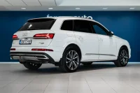 Audi Q7 55 TFSI Quattro 3 250kW thumbnail