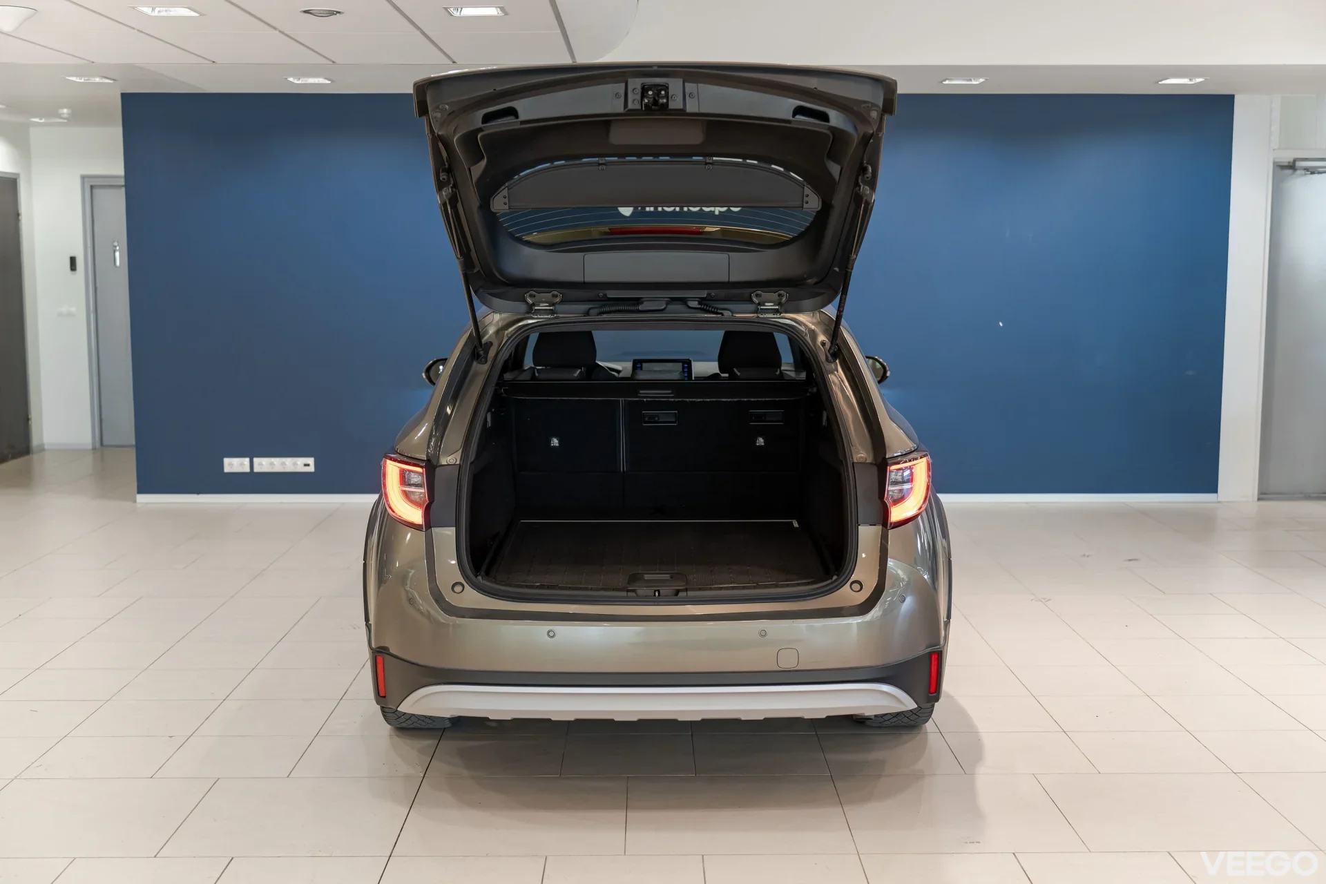 Toyota Corolla Hybrid TouringTrek 1.8 72kW