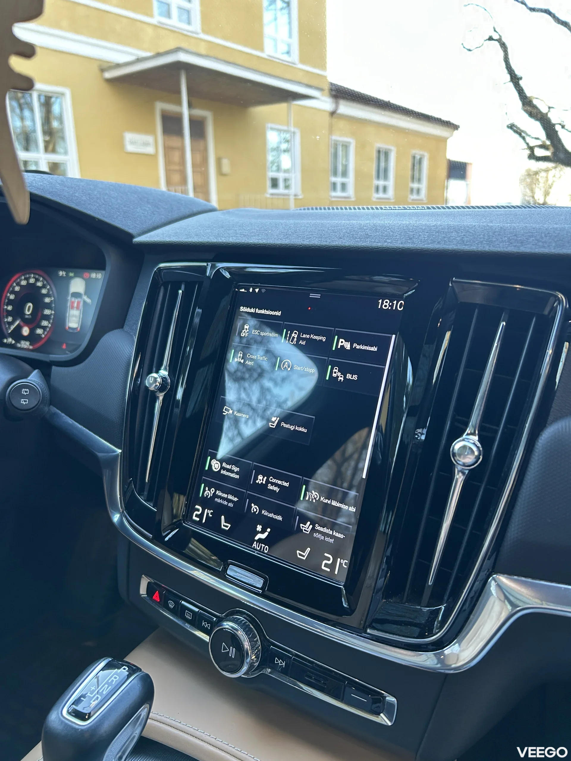 Volvo V90 Cross Country 2.0 140kW
