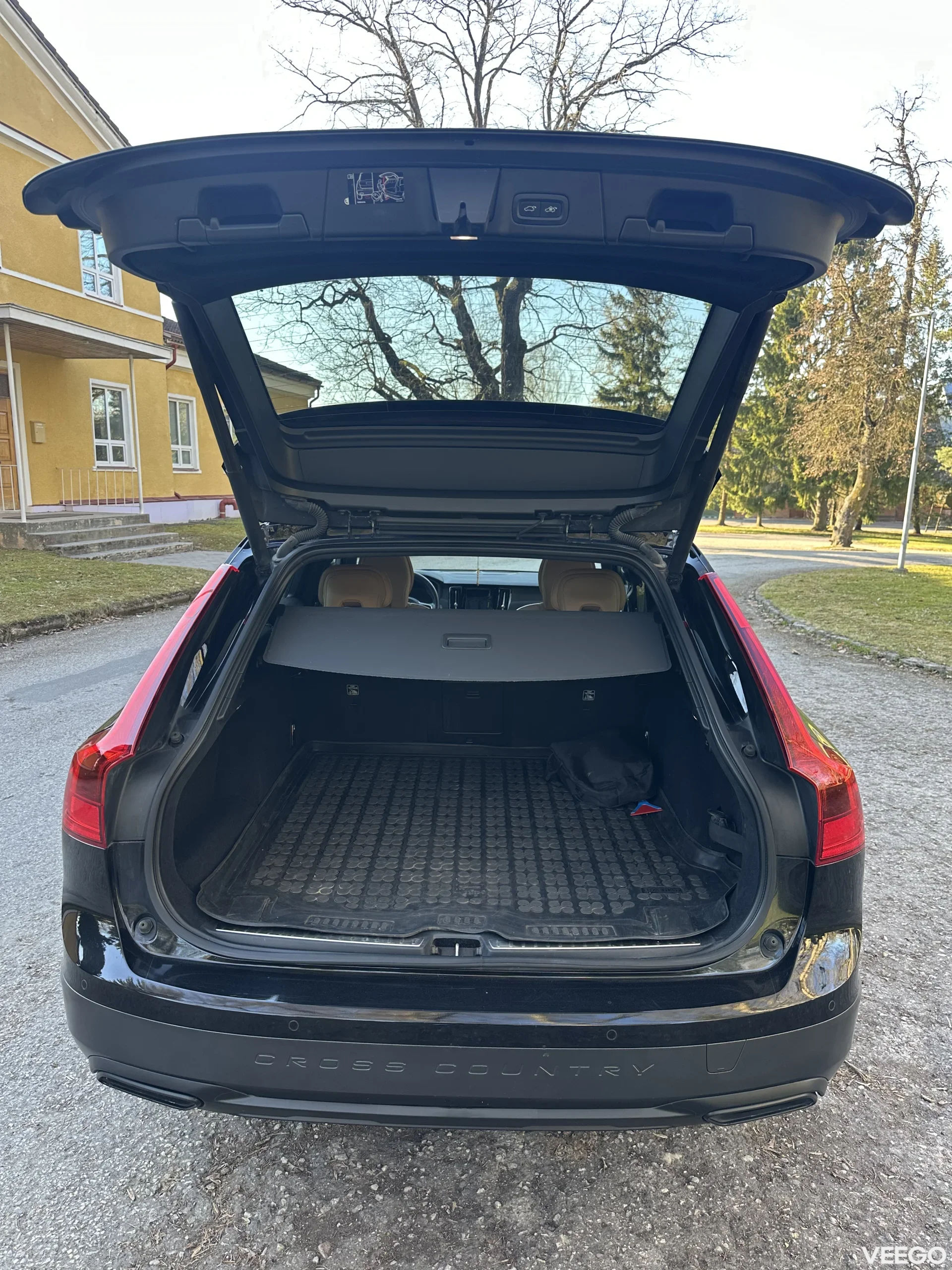 Volvo V90 Cross Country 2.0 140kW