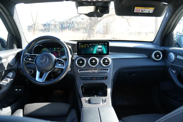 Image of Mercedes-Benz GLC300 2.0 155kW