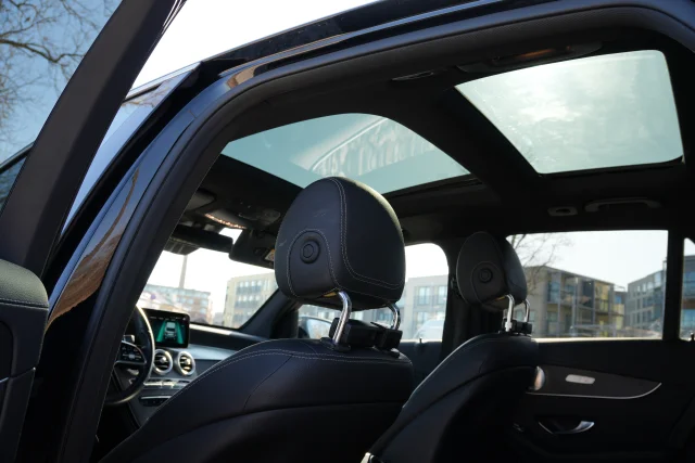 Image of Mercedes-Benz GLC300 2.0 155kW