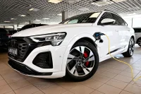 Audi e-tron QUATTRO AIR 2X S-LINE BLACK PACK SAFETY PRO VIRTUAL+ 360° 300kW thumbnail