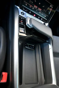Audi e-tron QUATTRO AIR 2X S-LINE BLACK PACK SAFETY PRO VIRTUAL+ 360° 300kW thumbnail