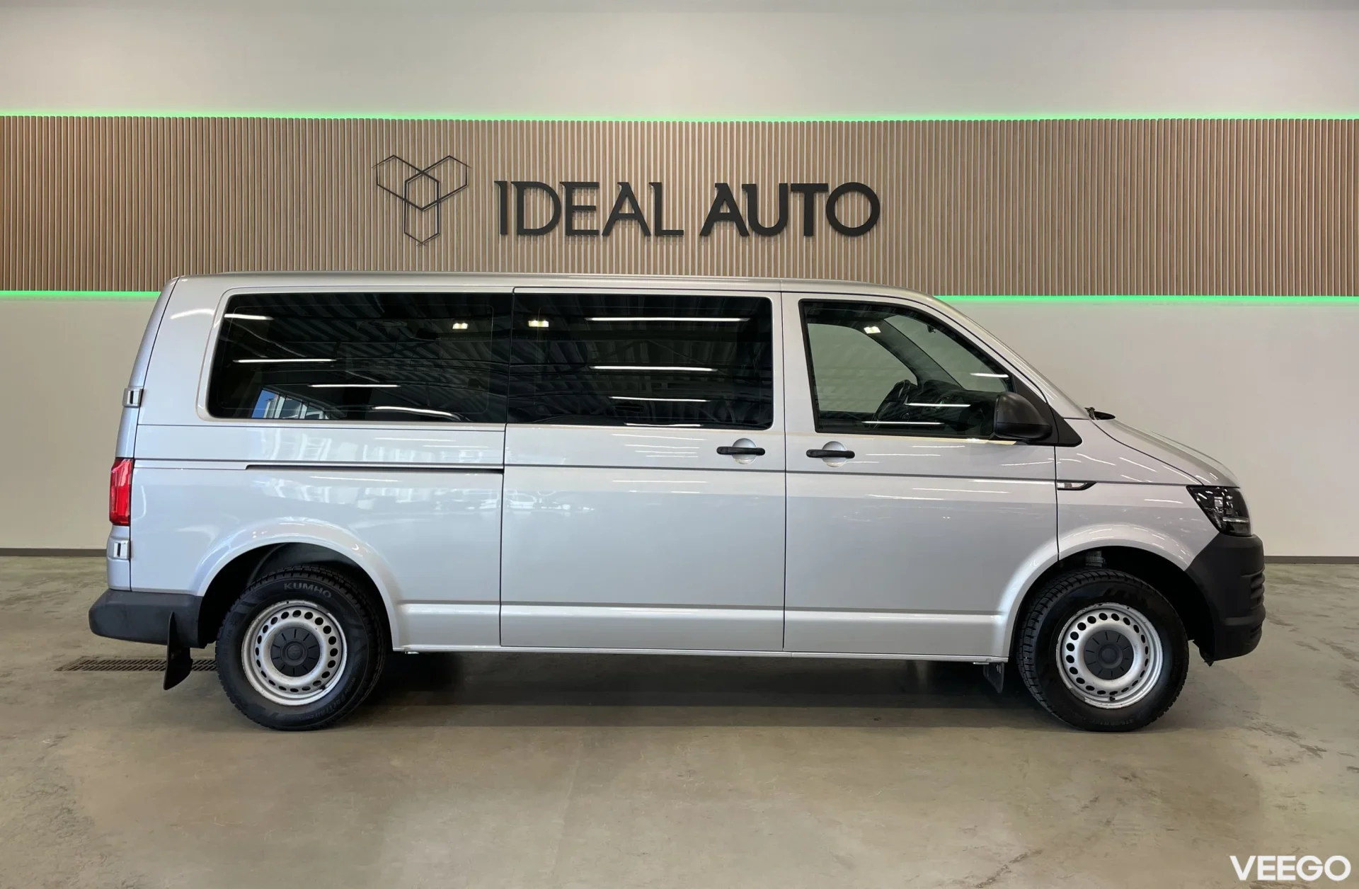 Volkswagen Caravelle T6 Lang DSG 110kW