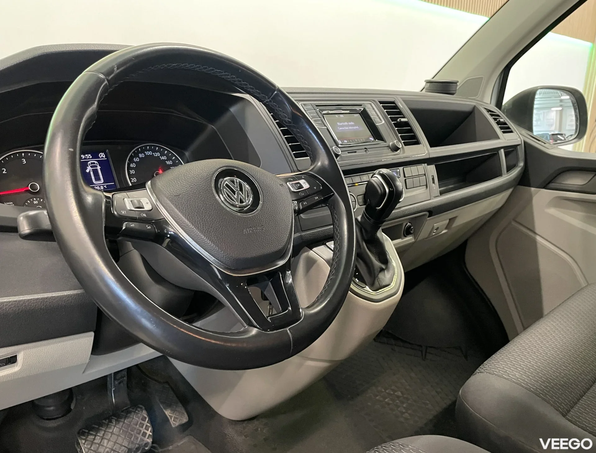 Volkswagen Caravelle T6 Lang DSG 110kW