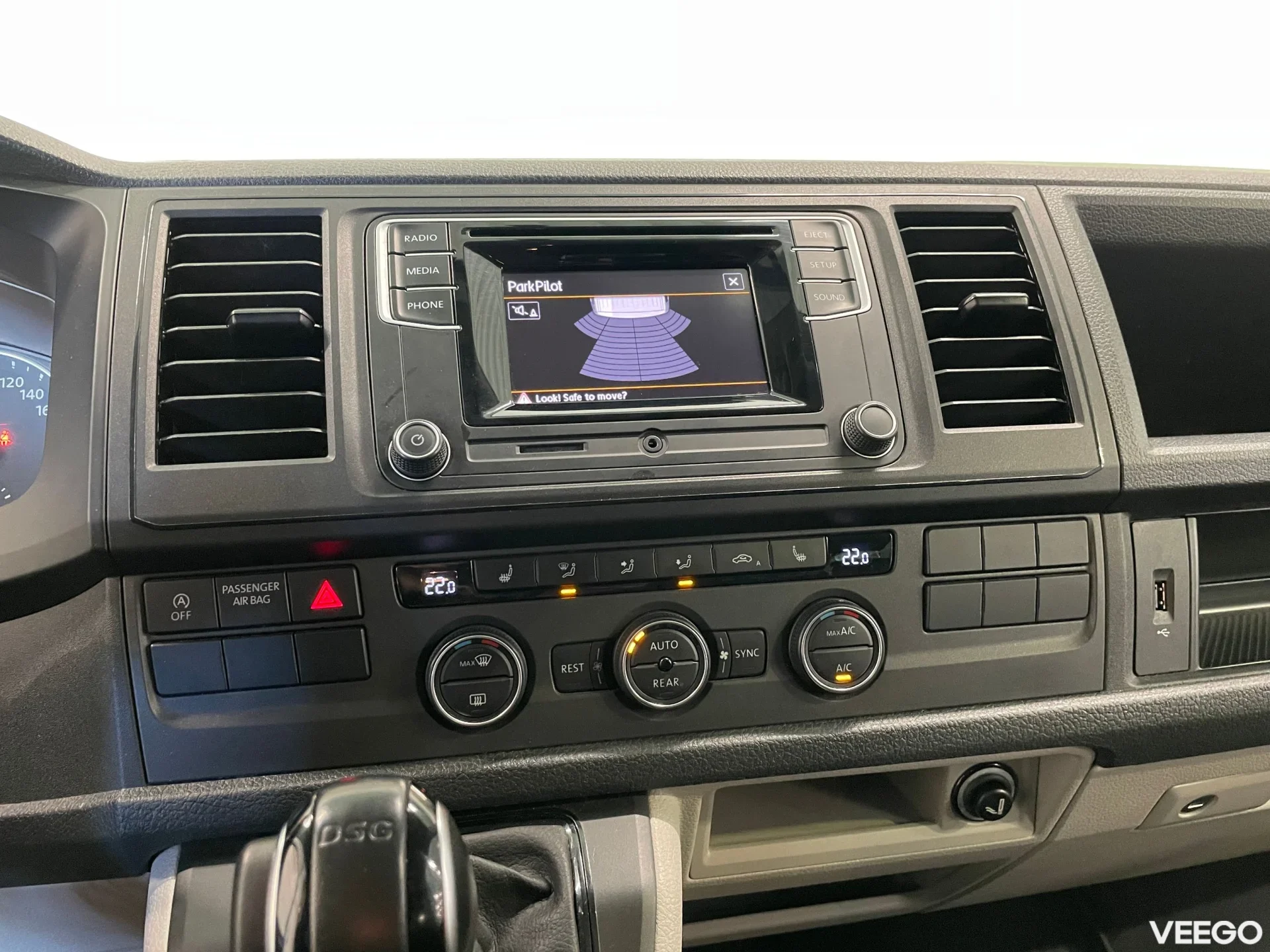 Volkswagen Caravelle T6 Lang DSG 110kW