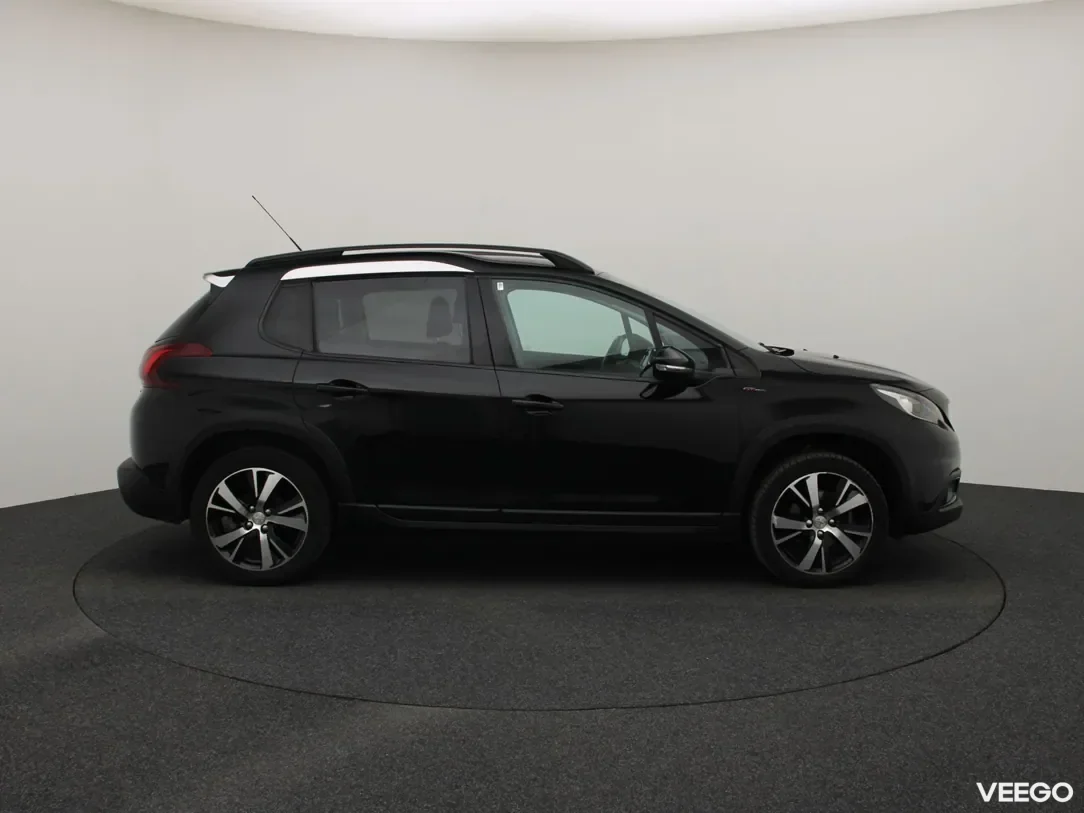 Peugeot 2008 1.2 96kW