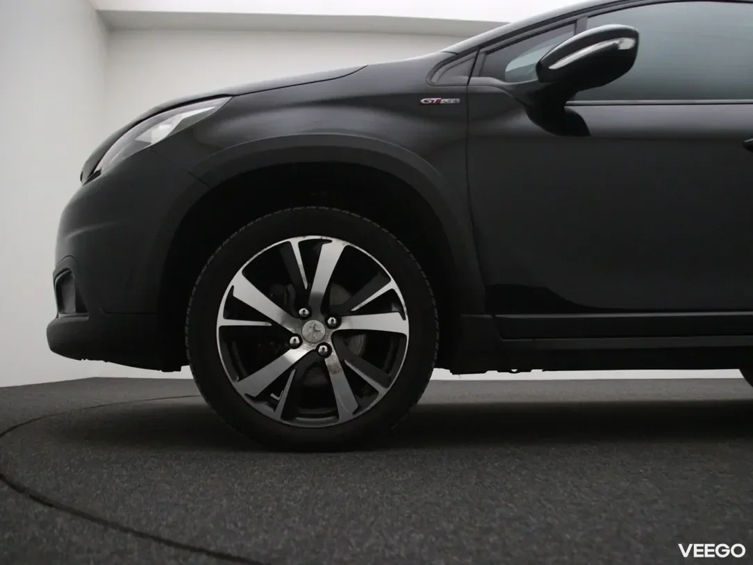 Peugeot 2008 1.2 96kW