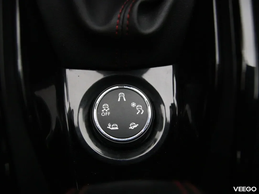 Peugeot 2008 1.2 96kW