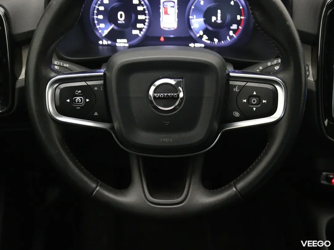 Volvo XC40 2 110kW