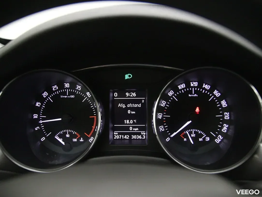 Skoda Superb 1.6 77kW