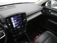 Volvo XC40 2 110kW thumbnail
