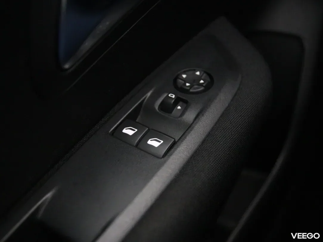 Peugeot 208 1.2 55kW