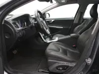Volvo V60 2.4 212kW thumbnail
