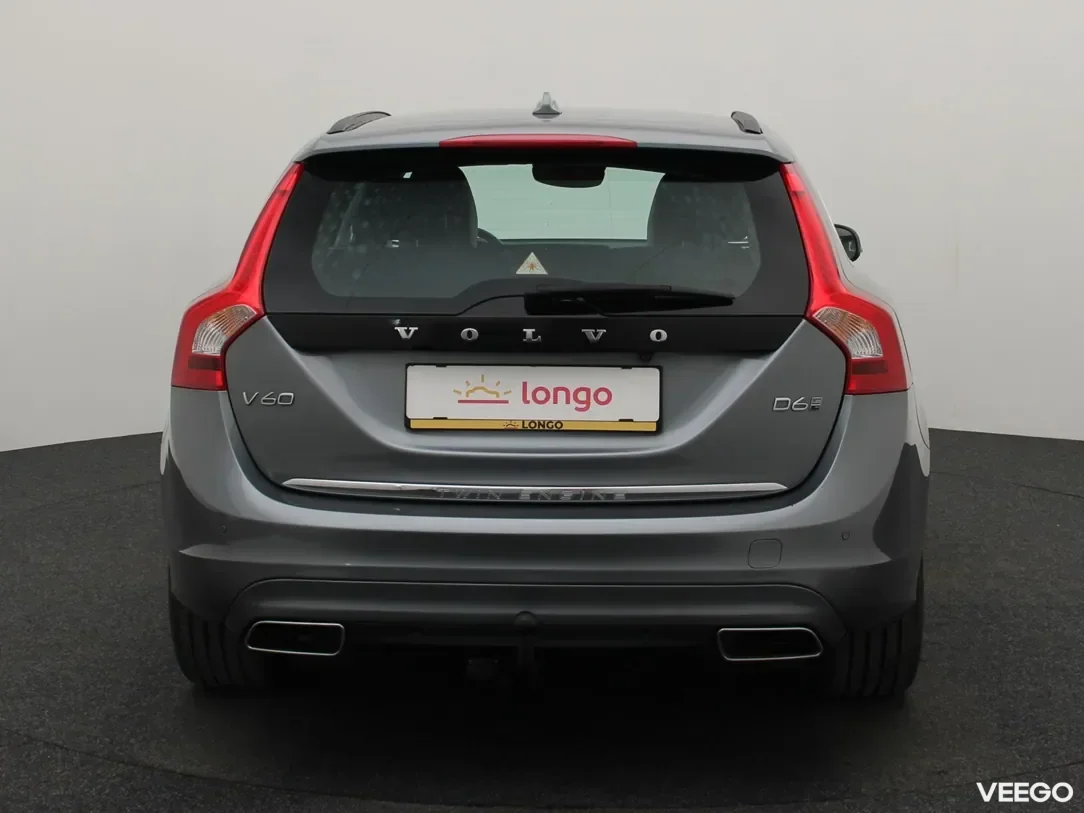 Volvo V60 2.4 212kW