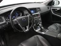 Volvo V60 2.4 212kW thumbnail
