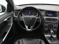 Volvo V60 2.4 212kW thumbnail