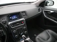 Volvo V60 2.4 212kW thumbnail
