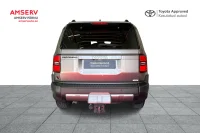 Toyota Land Cruiser Legend 4WD 2.8 151kW thumbnail