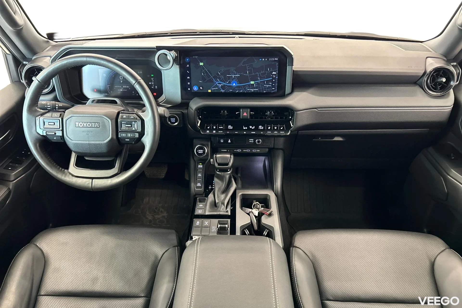 Toyota Land Cruiser Legend 4WD 2.8 151kW