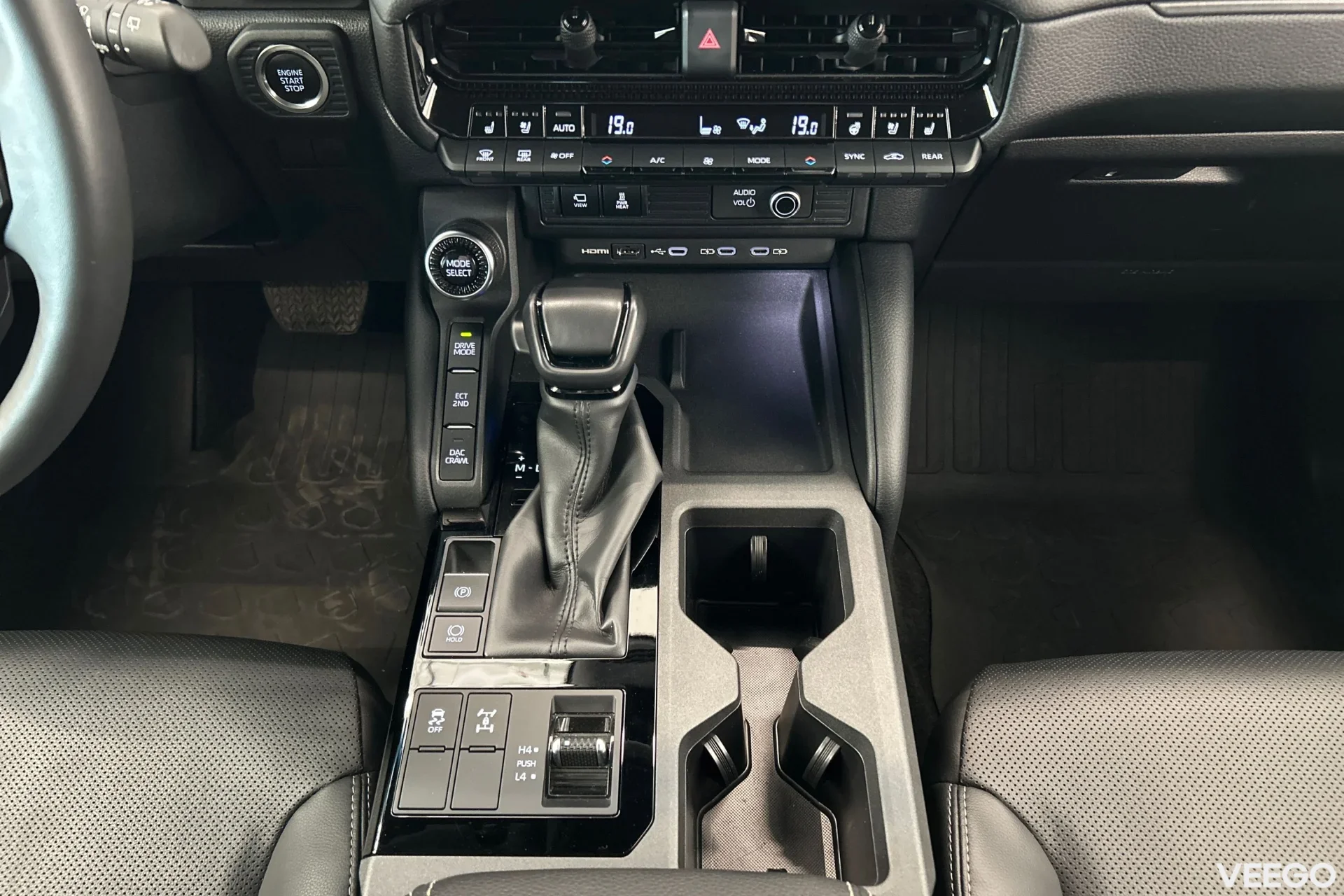 Toyota Land Cruiser Legend 4WD 2.8 151kW