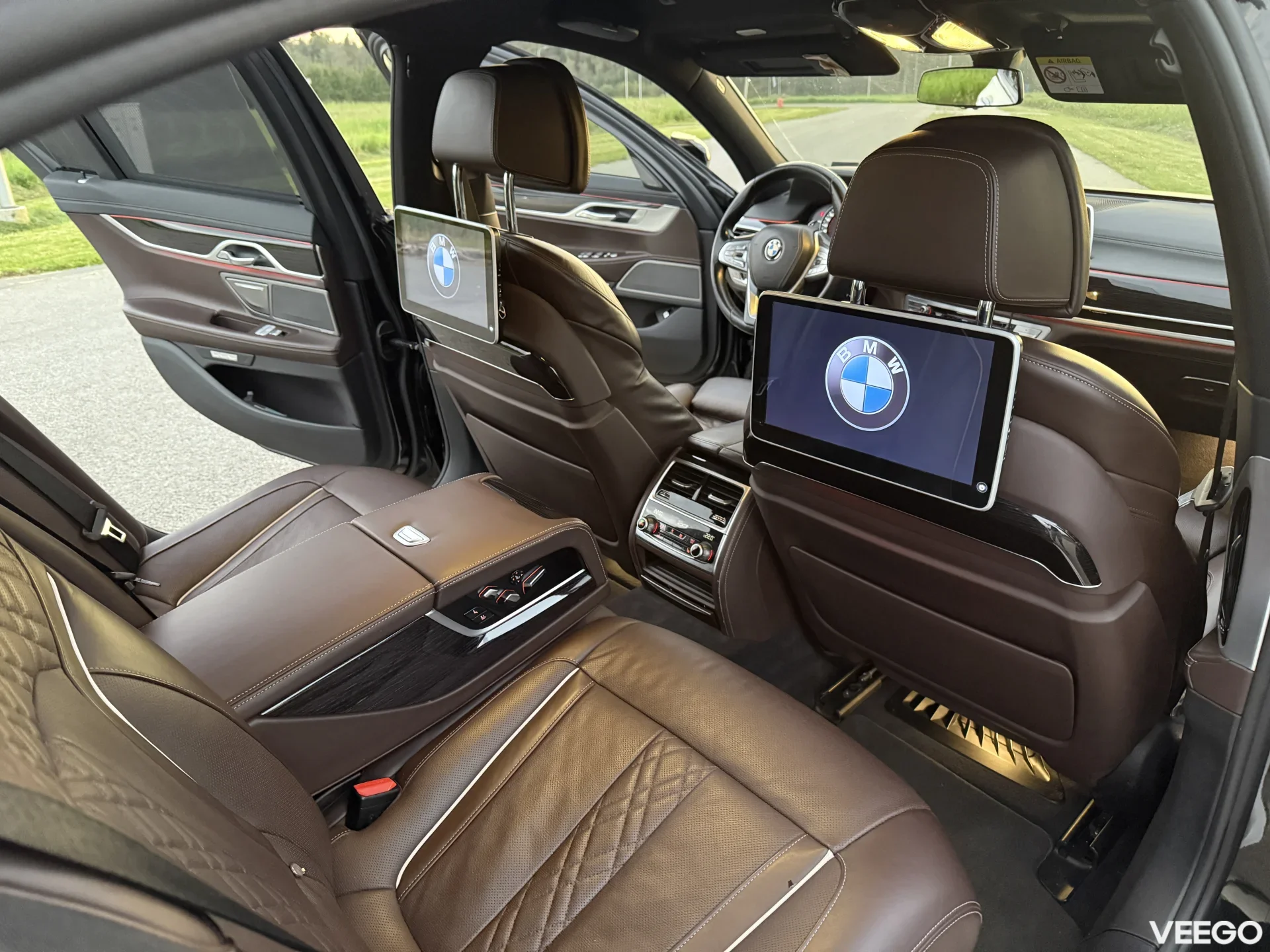 BMW 740 3.0 235kW