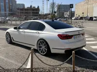 BMW 740 3.0 235kW thumbnail